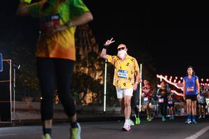 BIB: 
                            <button type="button" onclick="openModal(24600276)" class="btn btn-primary btn-sm float-right btn-popup" data-toggle="modal" data-target=".modal-high-quality">
                        <i class="fas fa-shopping-cart"></i> Add to Cart
                    </button>
                                            <button type="button" onclick="isThisMe(24600276, true)" class="btn btn-success btn-sm float-right btn-popup btn-isme hidden" data-toggle="tooltip" data-placement="bottom" title="นี่คือรูปของคุณใช่ไหม คลิกที่นี่เพื่อเอาเข้าอัลบั้ม">
                        <i class="fas fa-plus"></i> Add to album
                    </button>
                    <button type="button" onclick="isThisMe(24600276, false)" class="btn btn-warning btn-sm float-right btn-popup btn-isnotme hidden">
                        <i class="fas fa-ban"></i> Remove from album
                    </button>